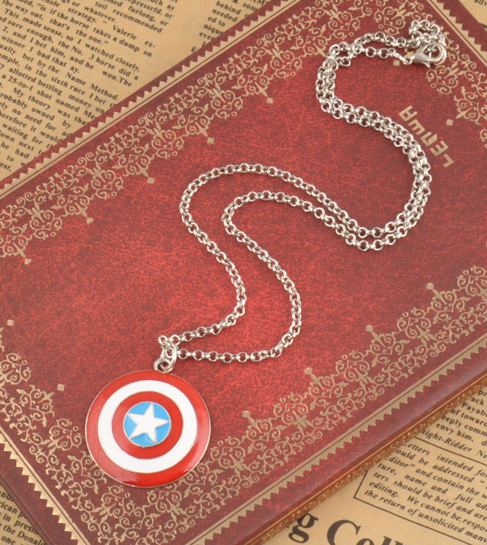 Кулон Captain America