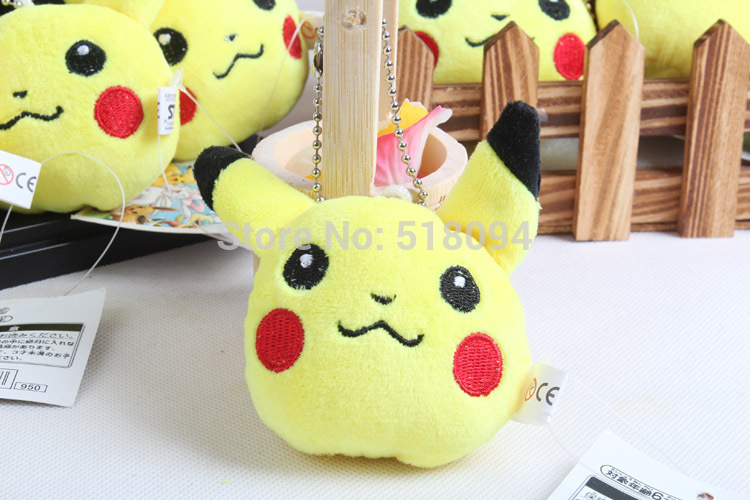 Pokemon брелок