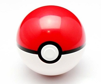 Покебол з фігуркою Покемона | Pokeball with Pokemon figure