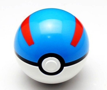 Покебол с фигуркой Покемона / Pokeball with Pokemon figure