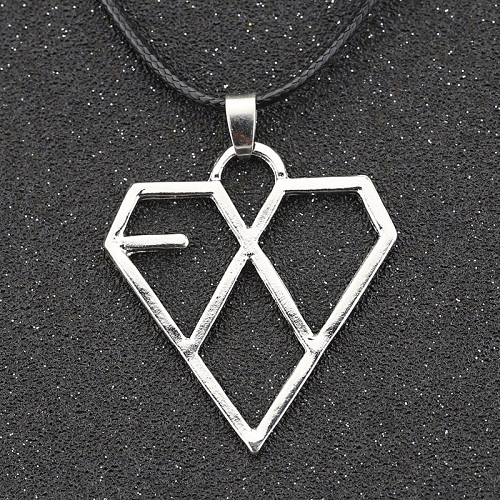 Кулон EXO