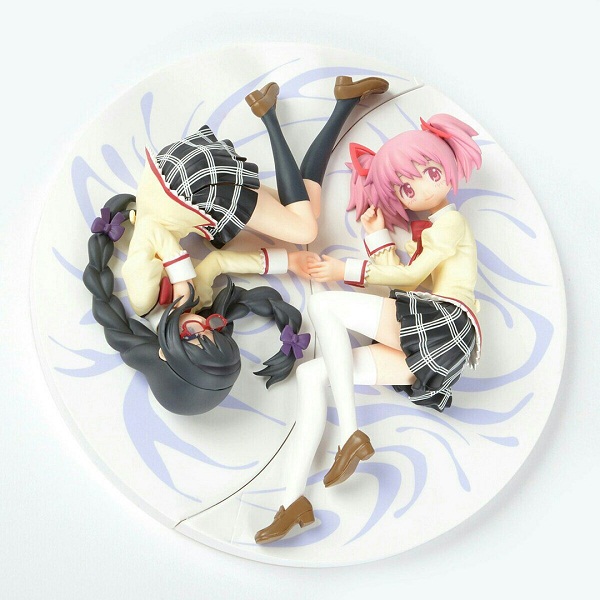 Комплект фігурок School Uniform Puella Magi Madoka Magica (з відкритими очима)