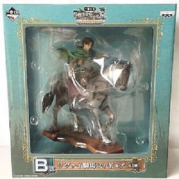Фигурка Леви на лошади Атака на Титанов / Levi Shingeki no Kyojin