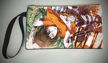 Shingeki no Kyojin Клатч