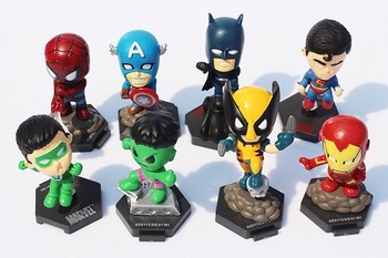 Фигурки Superheroes (в ассортименте)