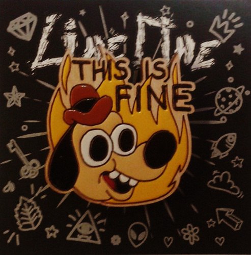 Дерев'яний значок Собака 2018 | Dog This is Fine