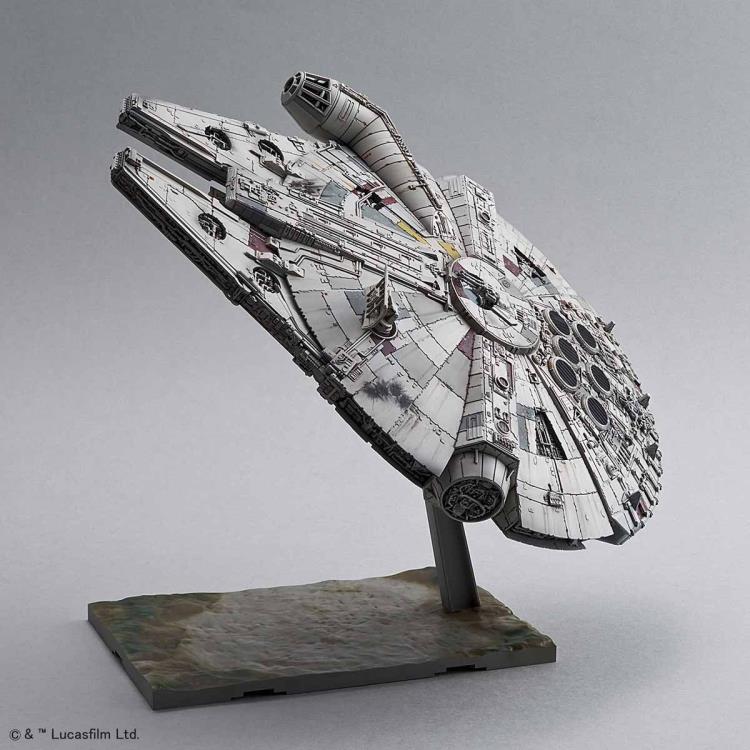 Конструктор Bandai Тисячолітній сокіл Зоряні Війни | Millennium Falcon Star Wars